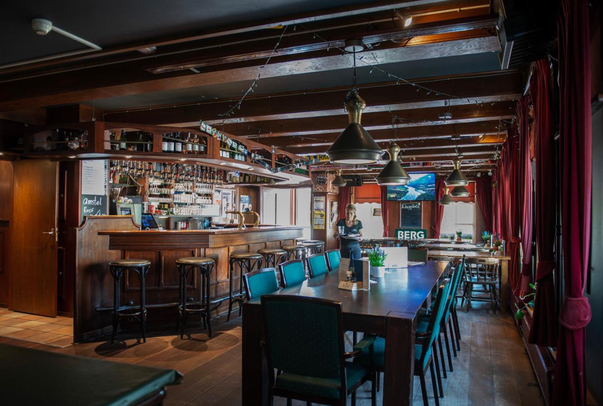 和谐酒店 Sexbierum 外观 照片